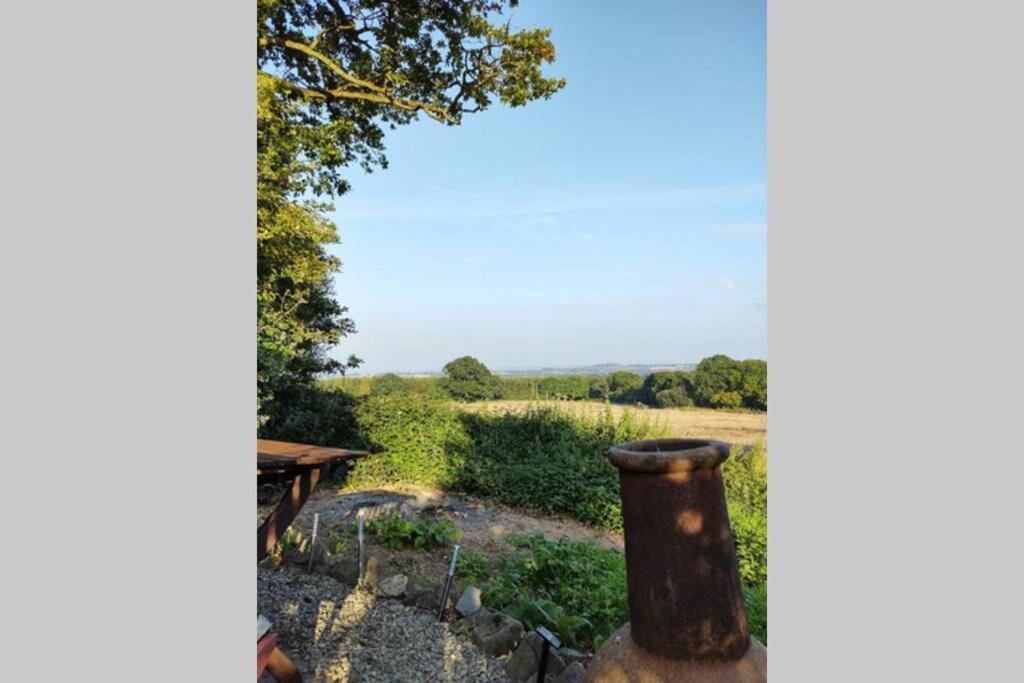 Self Catering Garden Lodge Ludlow Exterior photo